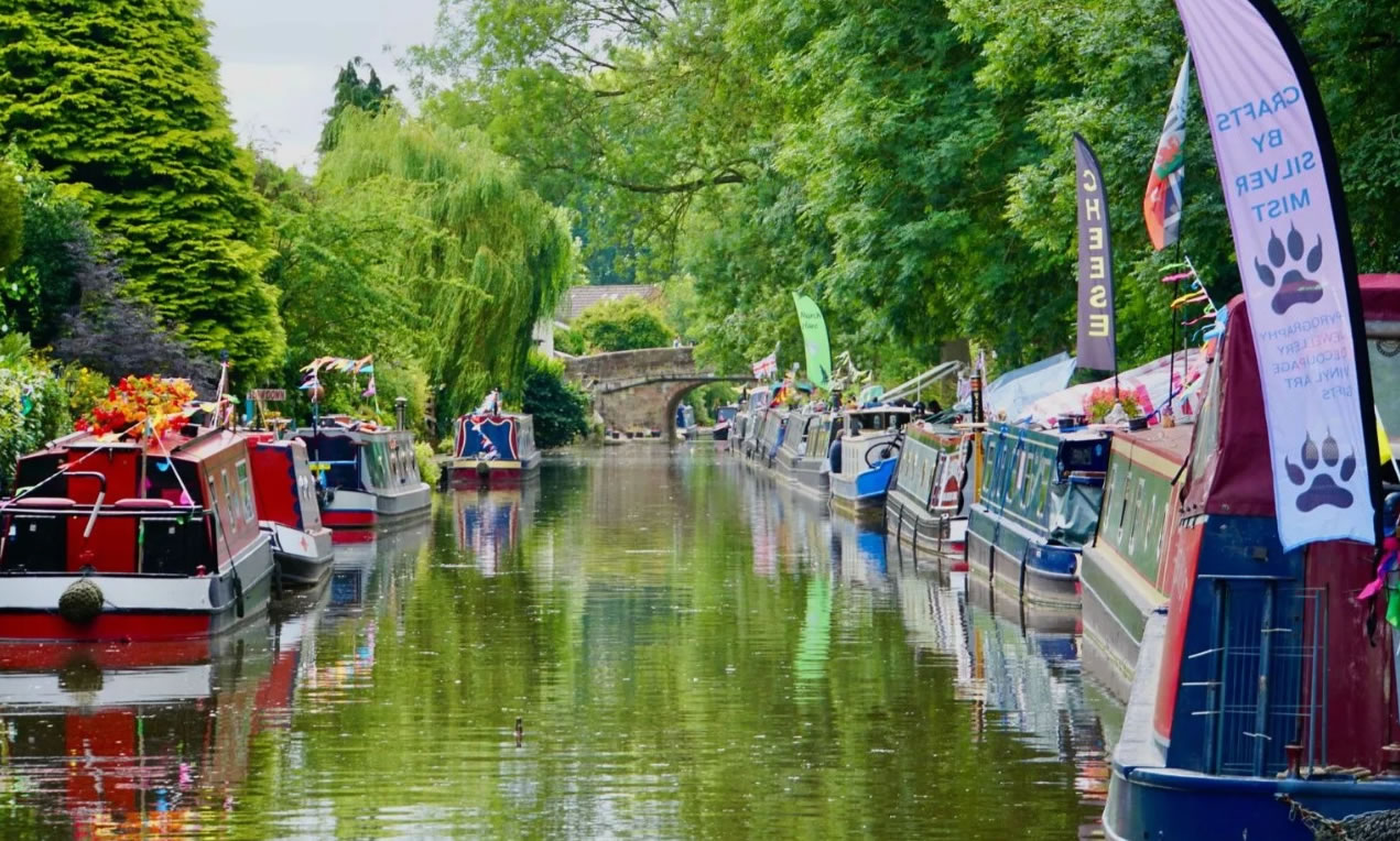 Gnosall Stretch of Canal